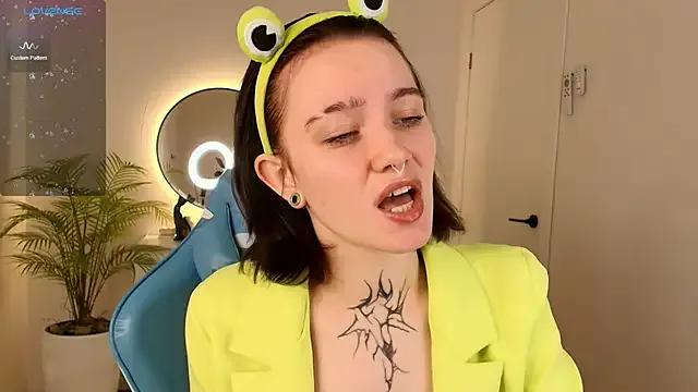 Checkout girls naked models with similar nickname. Cute sexy Free Models.