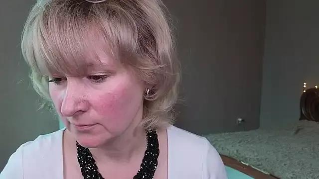 Elen_Blush from StripChat is Freechat