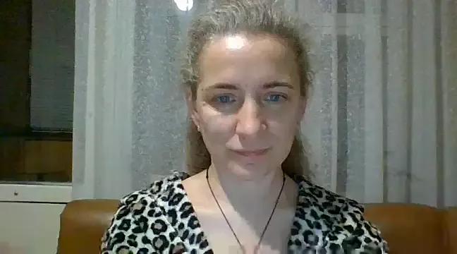 Elena_hot08 from StripChat