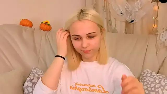 Checkout girls naked models with similar nickname. Cute sexy Free Models.