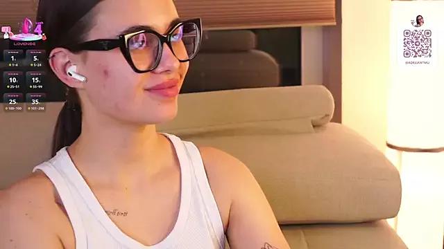 EleneBaskett from StripChat