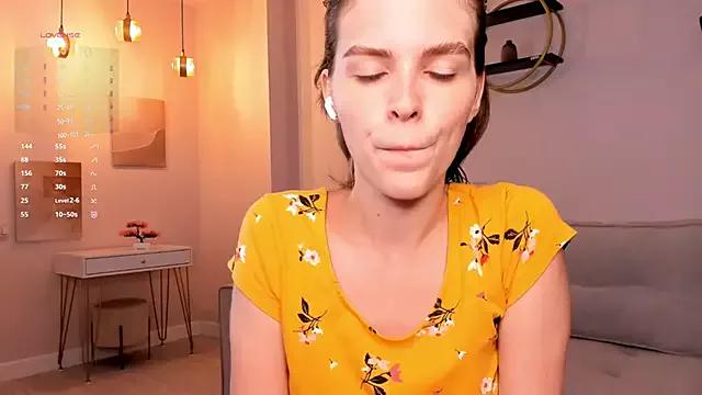 EleneButton from StripChat is Freechat