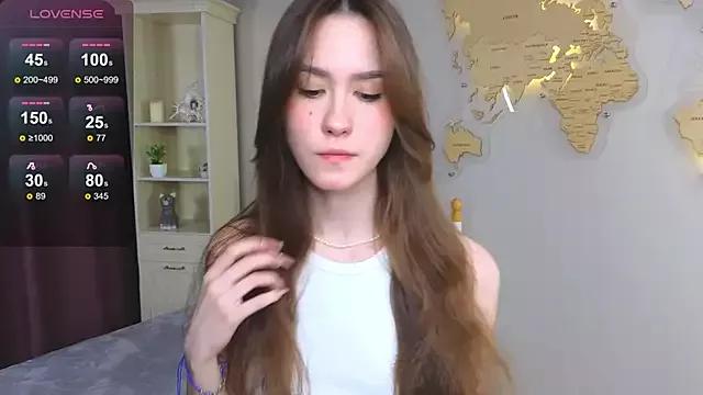 EleneDainty from StripChat