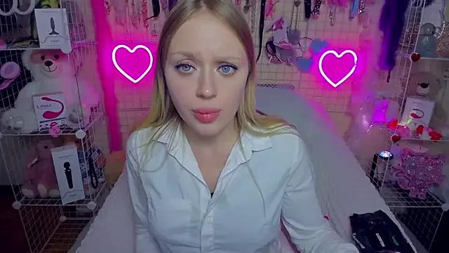 ElinOceanX from StripChat is Freechat