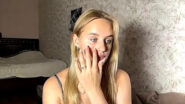 ElisabetLorney from StripChat is Freechat