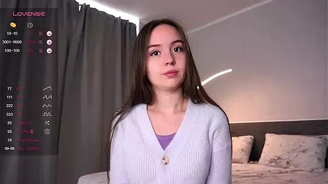Elizabeth_Heartley from StripChat is Freechat