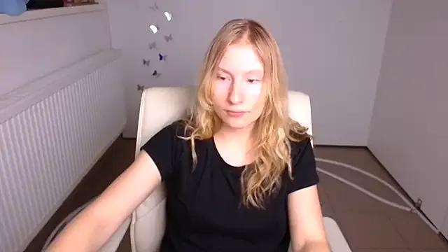 Elizabeth_Kissa from StripChat is Freechat