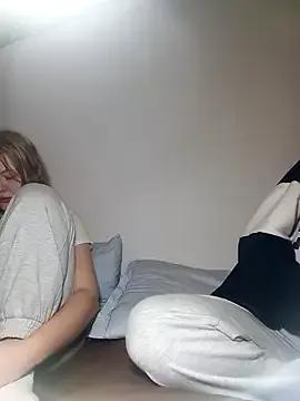 ella_grays from StripChat
