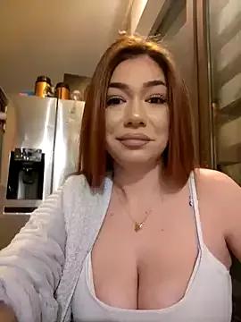 Ella_sweety from StripChat