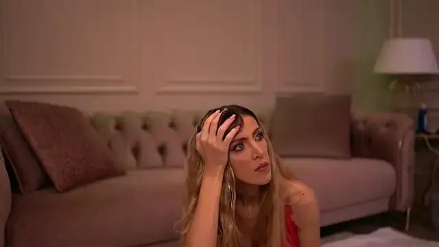 EllaBlake from StripChat is Freechat