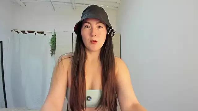 Elle_Lee_ from StripChat is Freechat