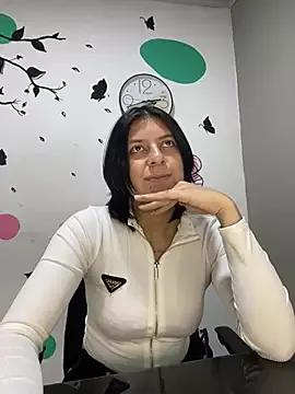 ElleDiane_Sex from StripChat is Freechat