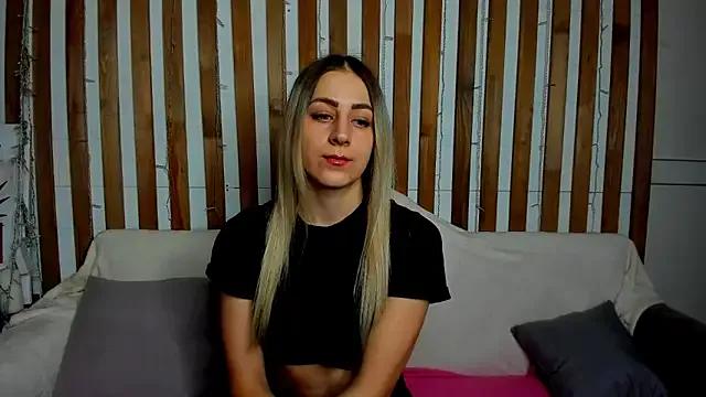 Ellen_Ross from StripChat