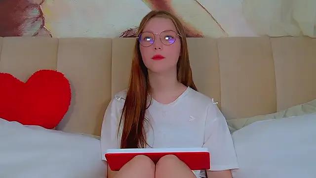 EllenBush from StripChat is Freechat