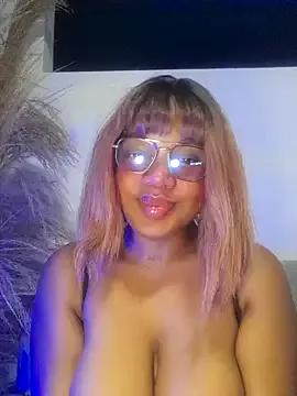 EllenMcwharen from StripChat is Freechat