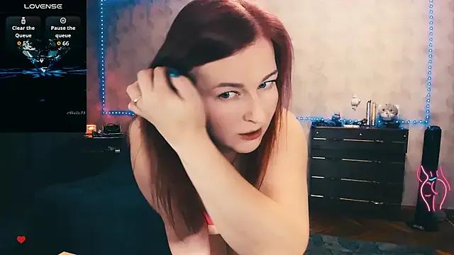 EllenSky_ from StripChat is Freechat