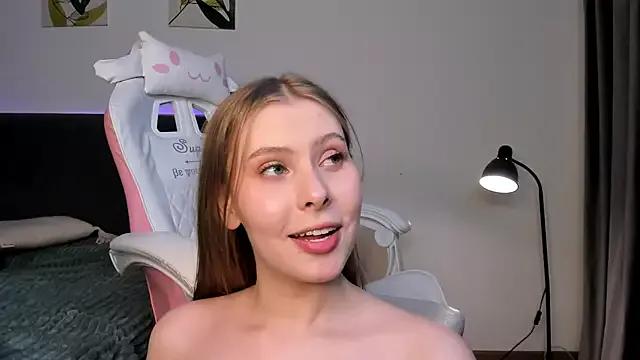 elliediaz from StripChat