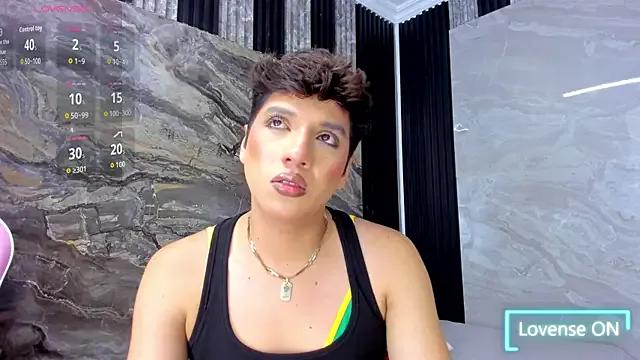 Ellis-Brown from StripChat is Freechat