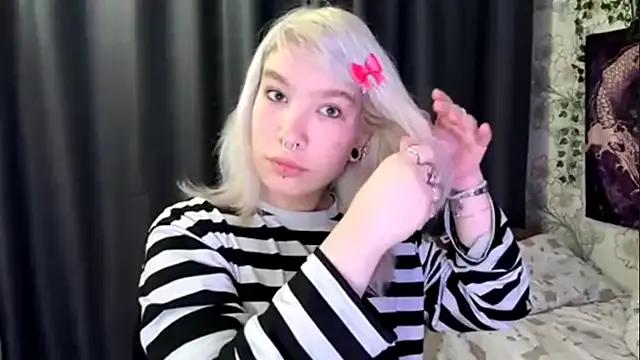 Checkout girls naked models with similar nickname. Cute sexy Free Models.