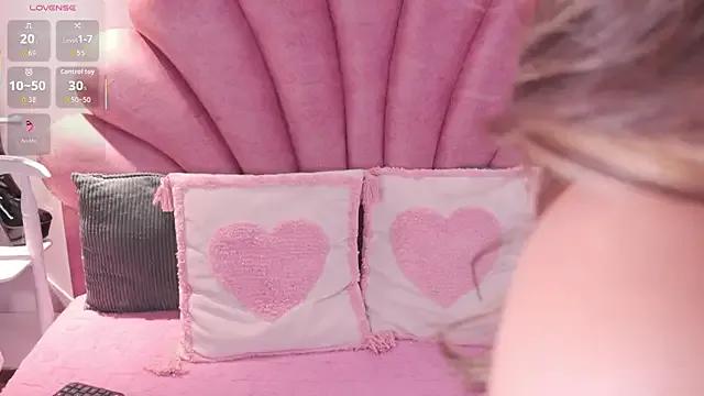 Checkout girls naked models with similar nickname. Cute sexy Free Models.