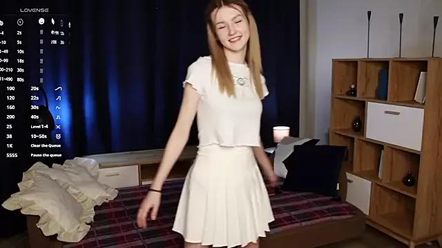 Checkout girls naked models with similar nickname. Cute sexy Free Models.