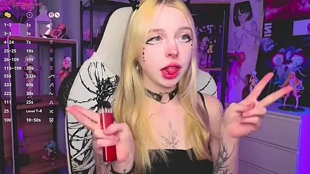 ElvenQueen from StripChat is Freechat