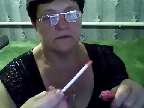 ElzaJewel from StripChat is Freechat