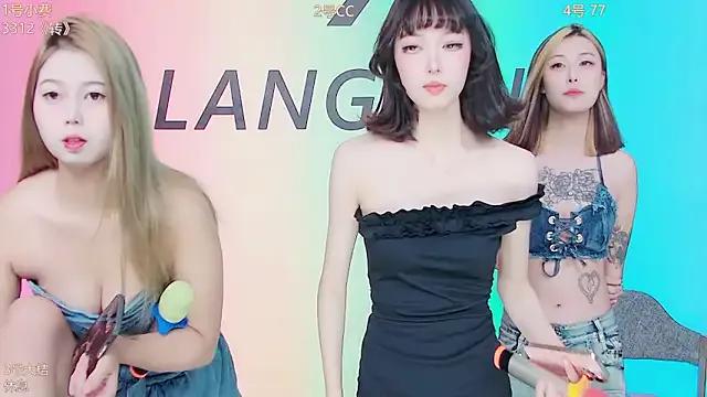 Checkout girls naked models with similar nickname. Cute sexy Free Models.