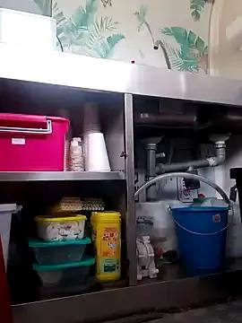 emiliemilf from StripChat is Freechat