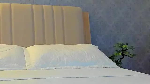 Emilly_Garcia from StripChat is Freechat