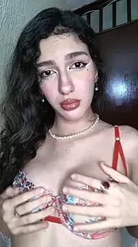 Emily-hottson from StripChat is Freechat