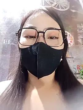 Emily-Nguyen from StripChat is Freechat