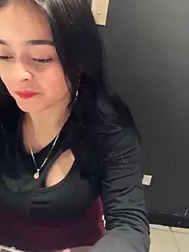 Emily_Rivers_ from StripChat is Freechat