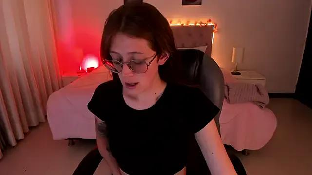 Checkout girls naked models with similar nickname. Cute sexy Free Models.