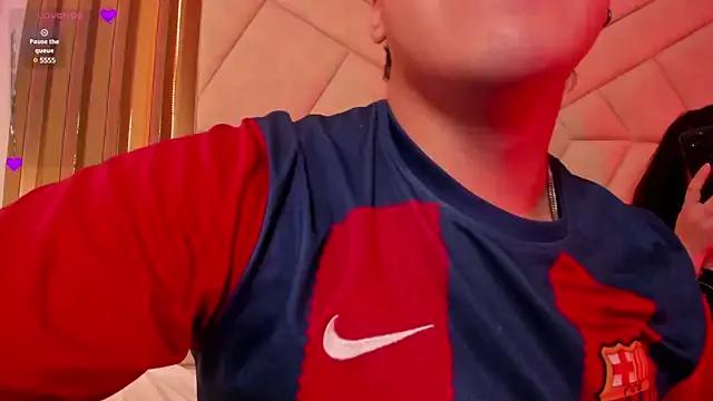 EmilyANDrew_ from StripChat is Freechat