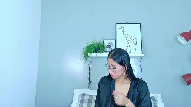 EmilyRoss__ from StripChat is Freechat