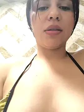 Emma-rose1 from StripChat is Freechat