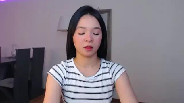 Emma18xx_ from StripChat