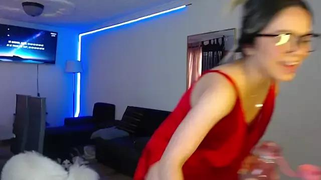 Emma18xx_ from StripChat