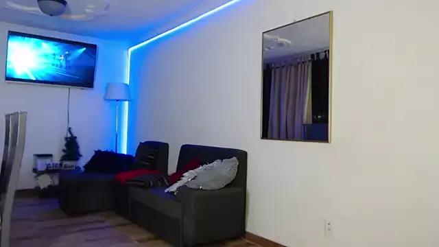 Emma18xx_ from StripChat