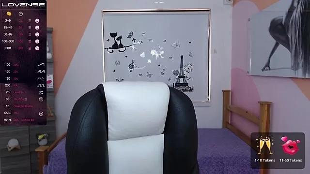 emma_7332 from StripChat