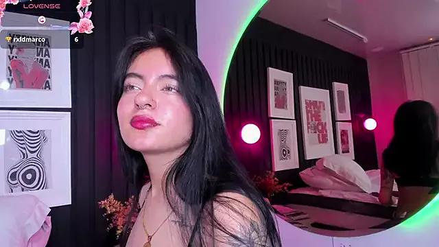 Emma_bakker_ from StripChat