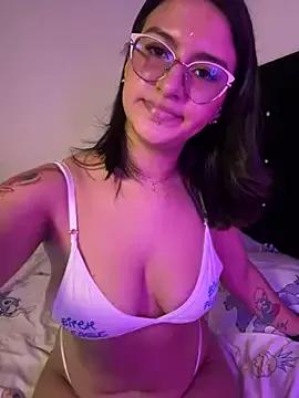 Emma_Giraldo from StripChat is Freechat