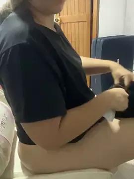 emma_hot2006 from StripChat is Freechat