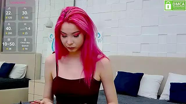 Emma_plux from StripChat