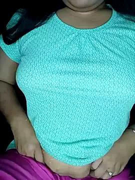 Emma_Rose9 from StripChat is Freechat
