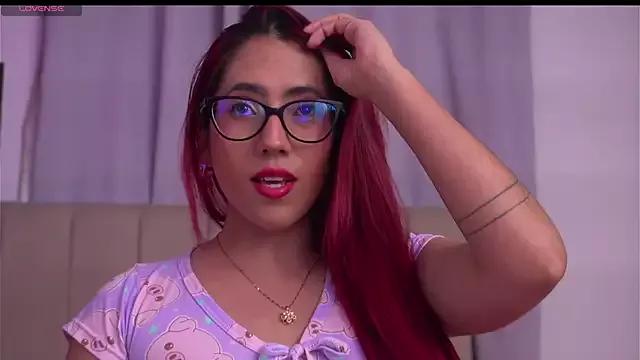 Emma_sofia1 from StripChat is Freechat