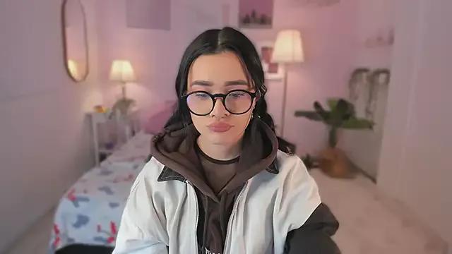 emma_soul1 from StripChat is Freechat
