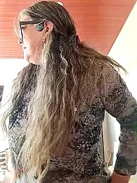 emma_tour from StripChat