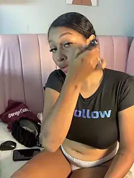 Emmacooperss from StripChat is Freechat